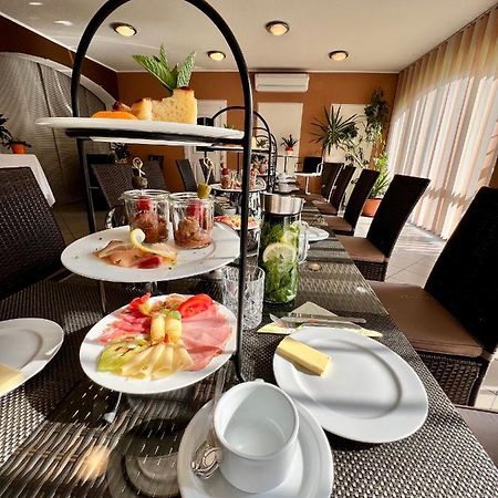 Hotel Haus Marianne à Franzhausen Extérieur photo
