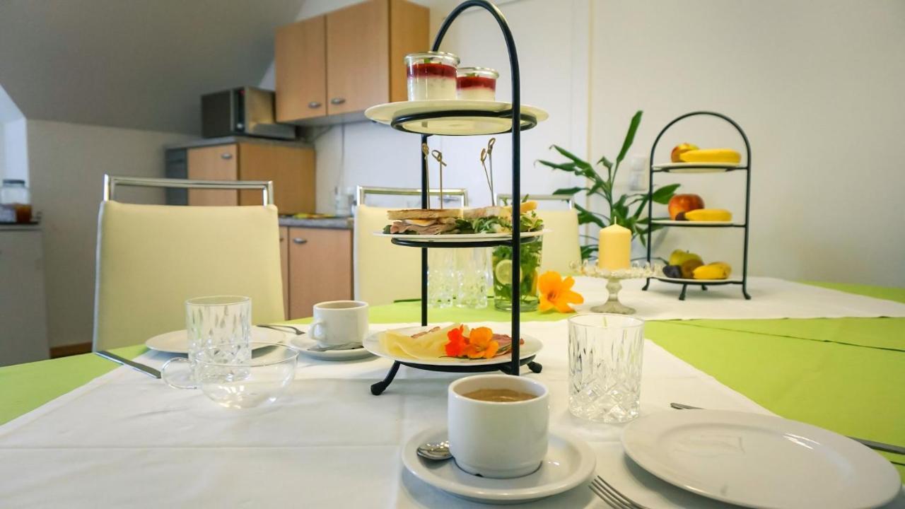 Hotel Haus Marianne à Franzhausen Extérieur photo